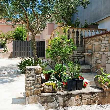 Stela - Private Terrace & Parking *