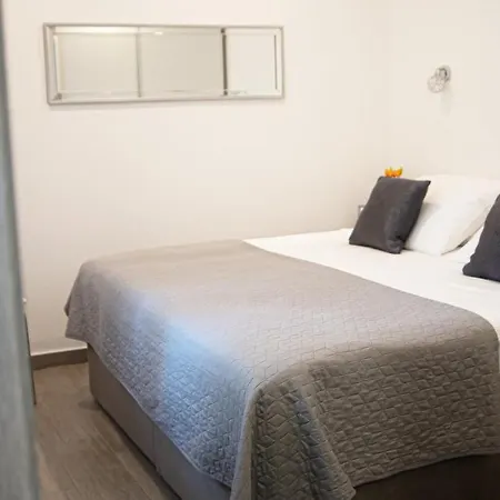 Stela - Private Terrace & Parking *